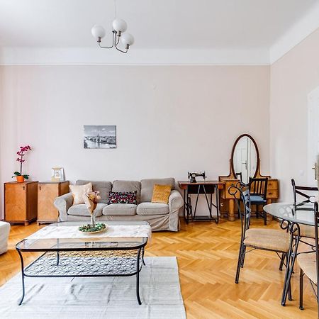 Vintage Apartment In The Jewish Quarter Budapest Esterno foto