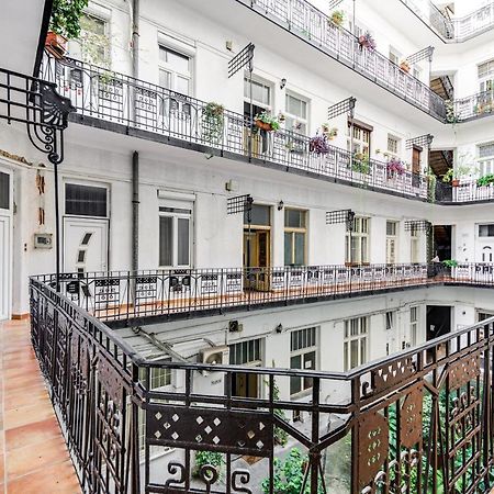 Vintage Apartment In The Jewish Quarter Budapest Esterno foto