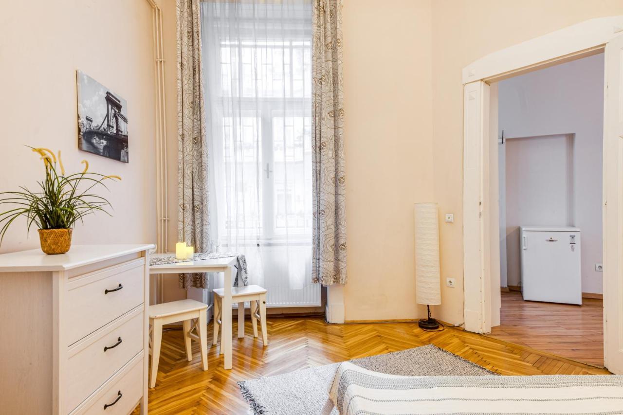 Vintage Apartment In The Jewish Quarter Budapest Esterno foto