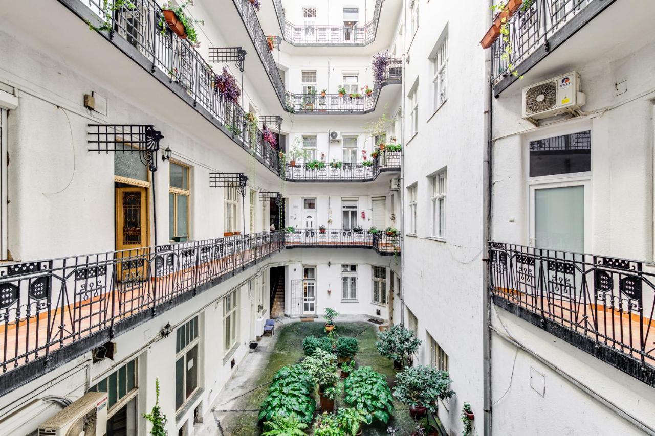Vintage Apartment In The Jewish Quarter Budapest Esterno foto